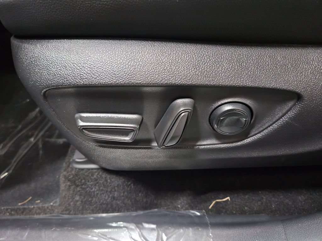 New 2026 Toyota Grand Highlander AWD Hybrid image 12