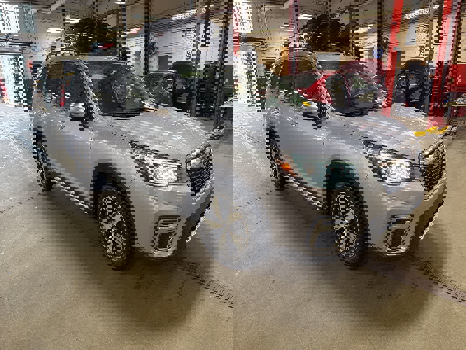 Used 2019 Subaru Forester Touring image 4