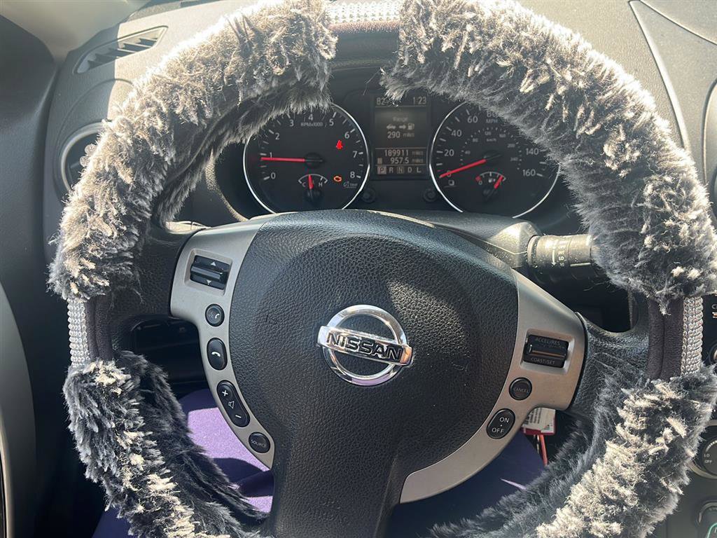 Used 2013 Nissan Rogue S w/ Special Edition Pkg FWD image 22