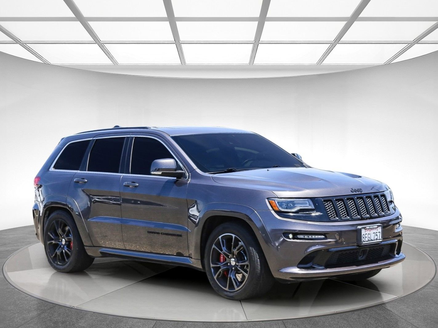 Used 2015 Jeep Grand Cherokee SRT AWD/4WD image 4