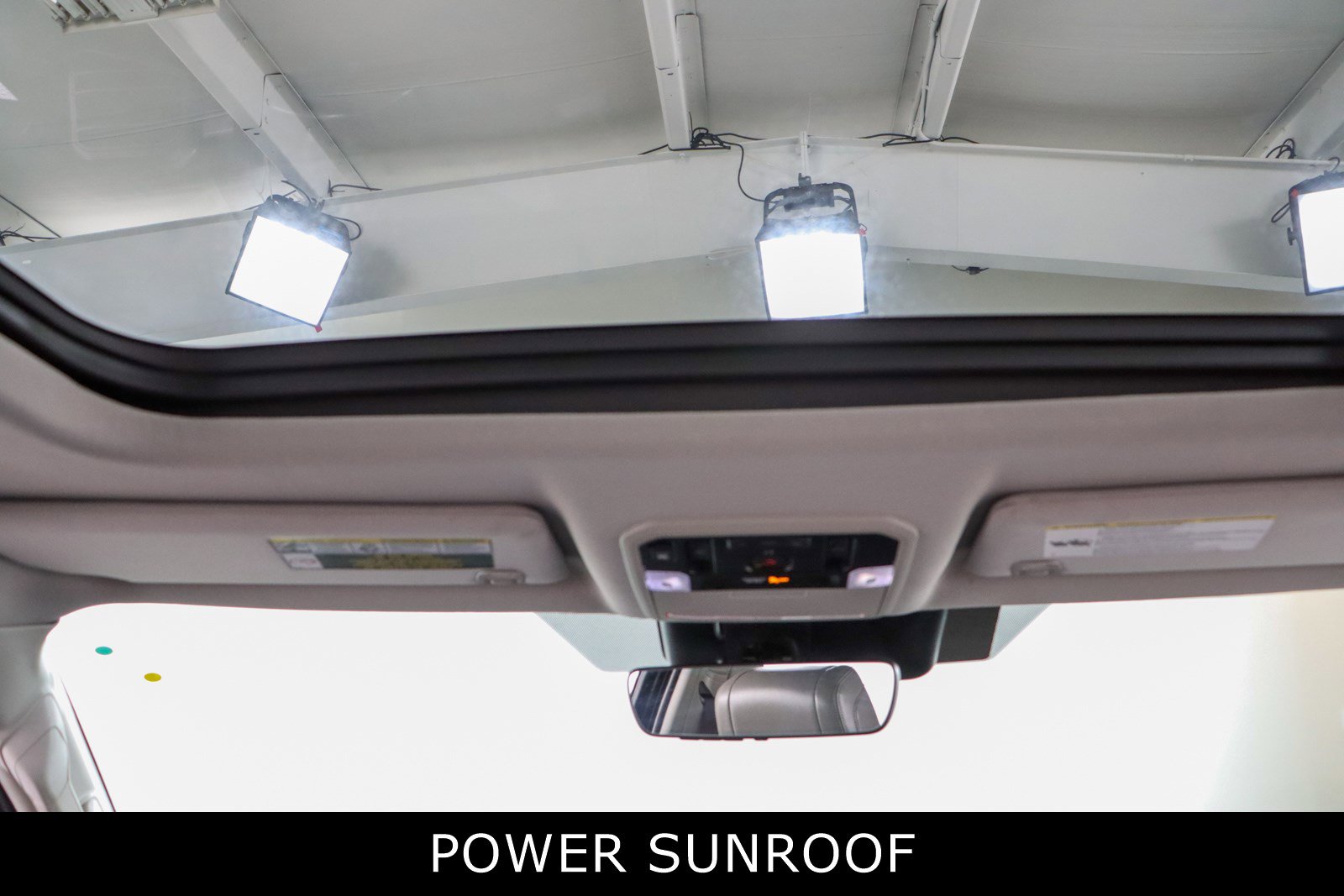 Used 2024 Toyota Tundra Limited image 22