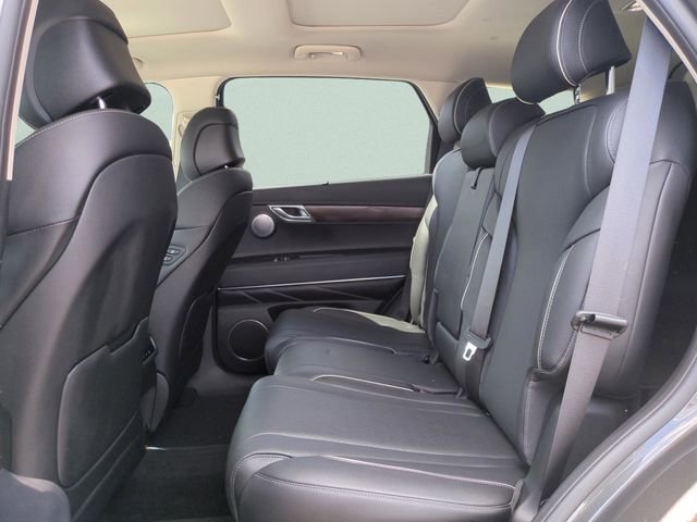 Used 2025 Genesis GV80 2.5T Prestige image 13