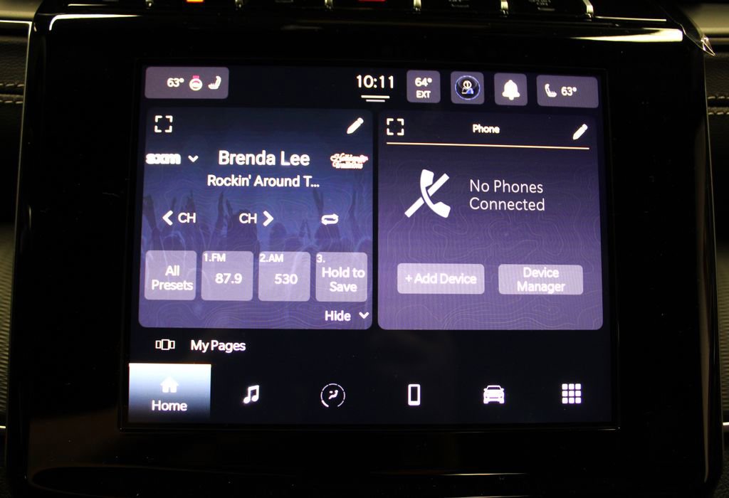 New 2025 Jeep Grand Cherokee Altitude image 14