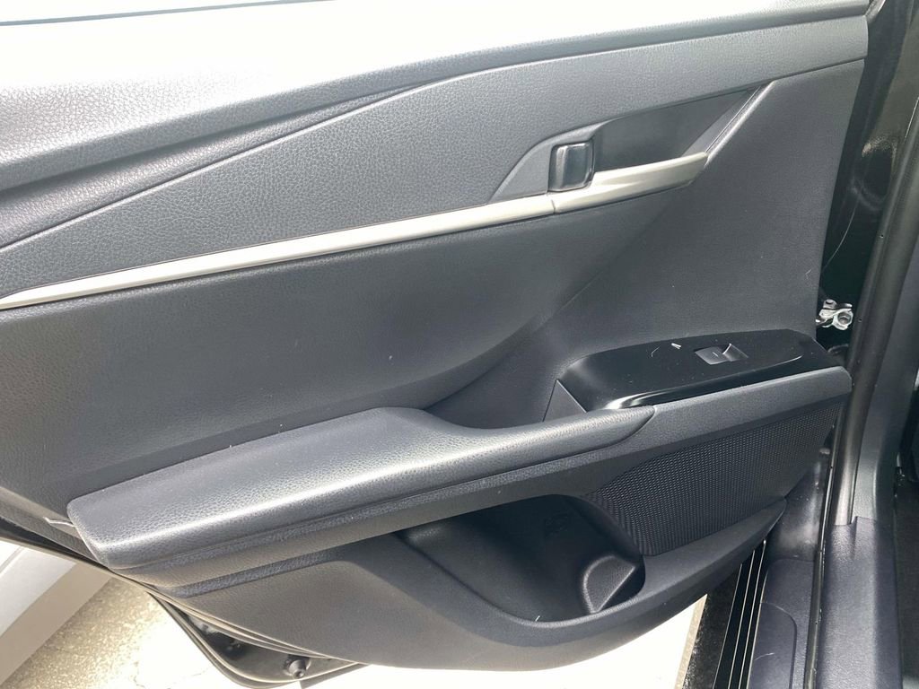 Used 2025 Toyota Camry LE image 42