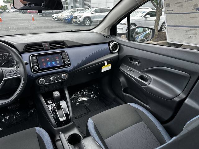 Used 2024 Nissan Versa SV w/ Trunk Package FWD image 17