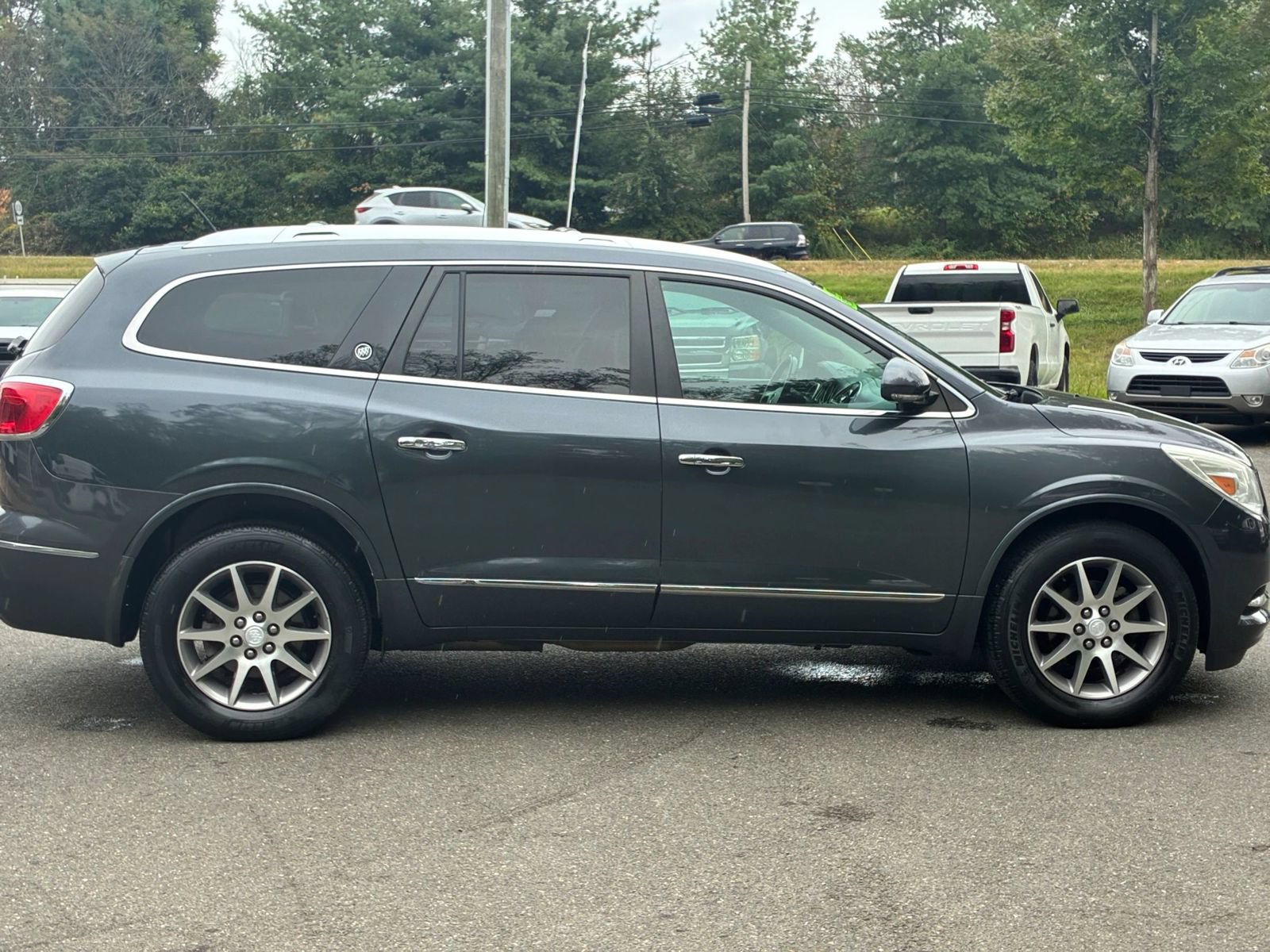 Used 2014 Buick Enclave Leather w/ Trailering Provision Package AWD/4WD image 4