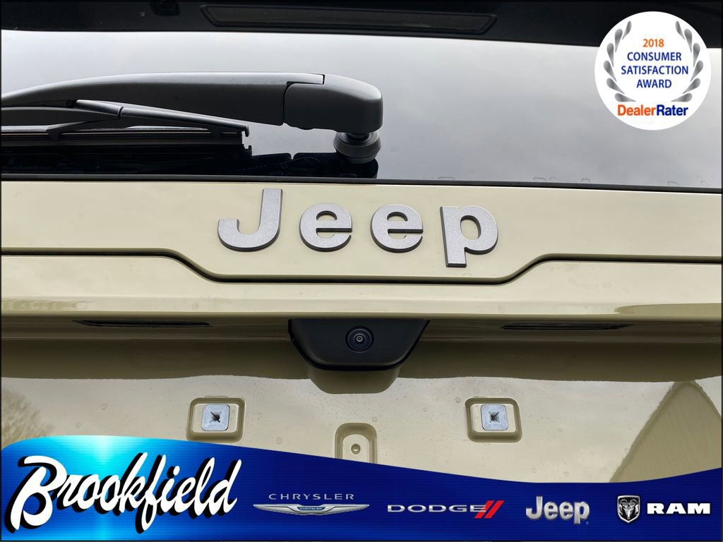 New 2026 Jeep Cherokee Laredo image 13