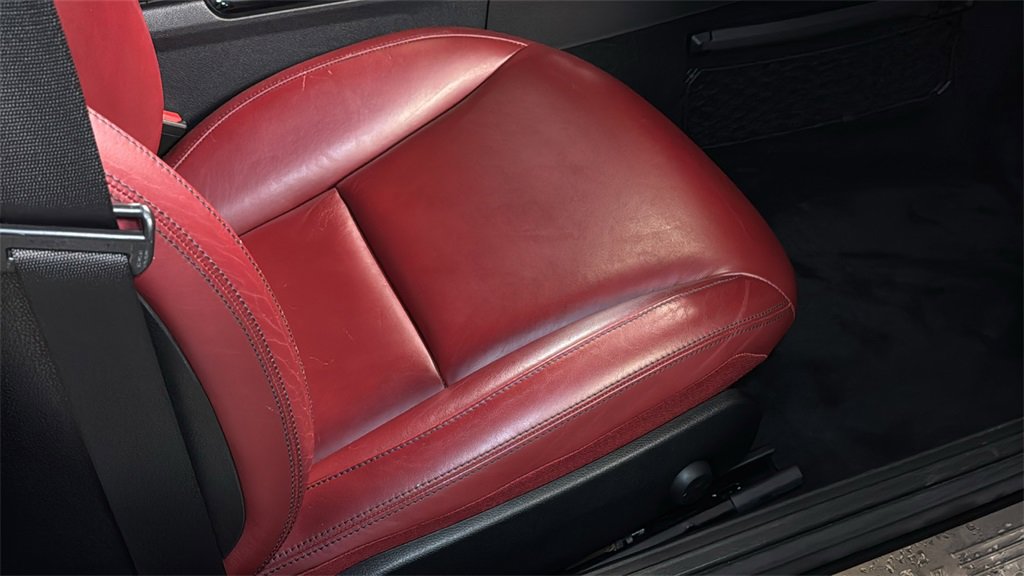 Used 2015 Mercedes-Benz SLK 350 image 13