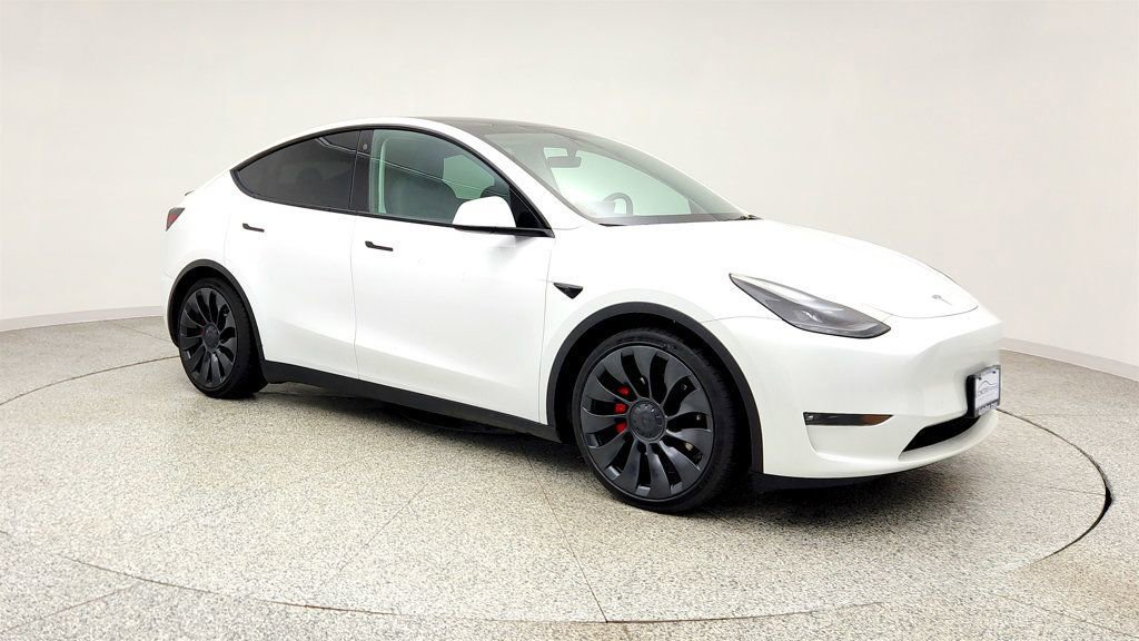 Used 2023 Tesla Model Y Performance image 3