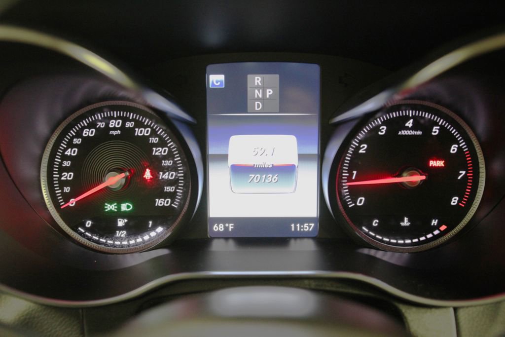 Used 2019 Mercedes-Benz GLC 300 4MATIC image 19