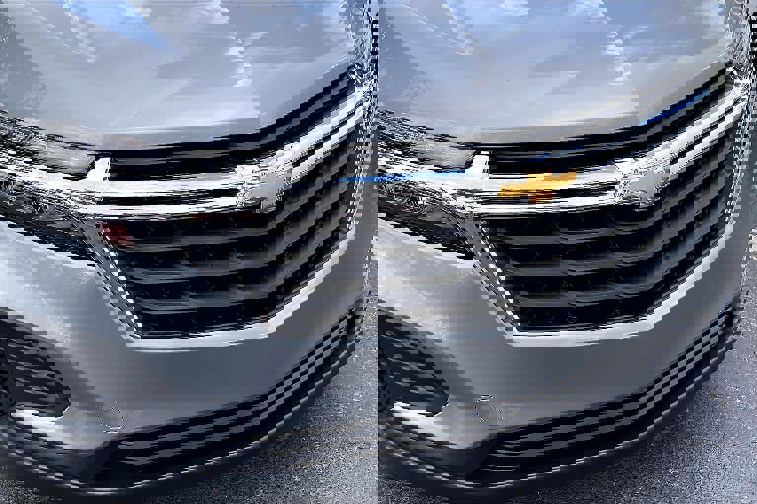 Used 2023 Chevrolet Equinox LS w/ LS Convenience Package image 29