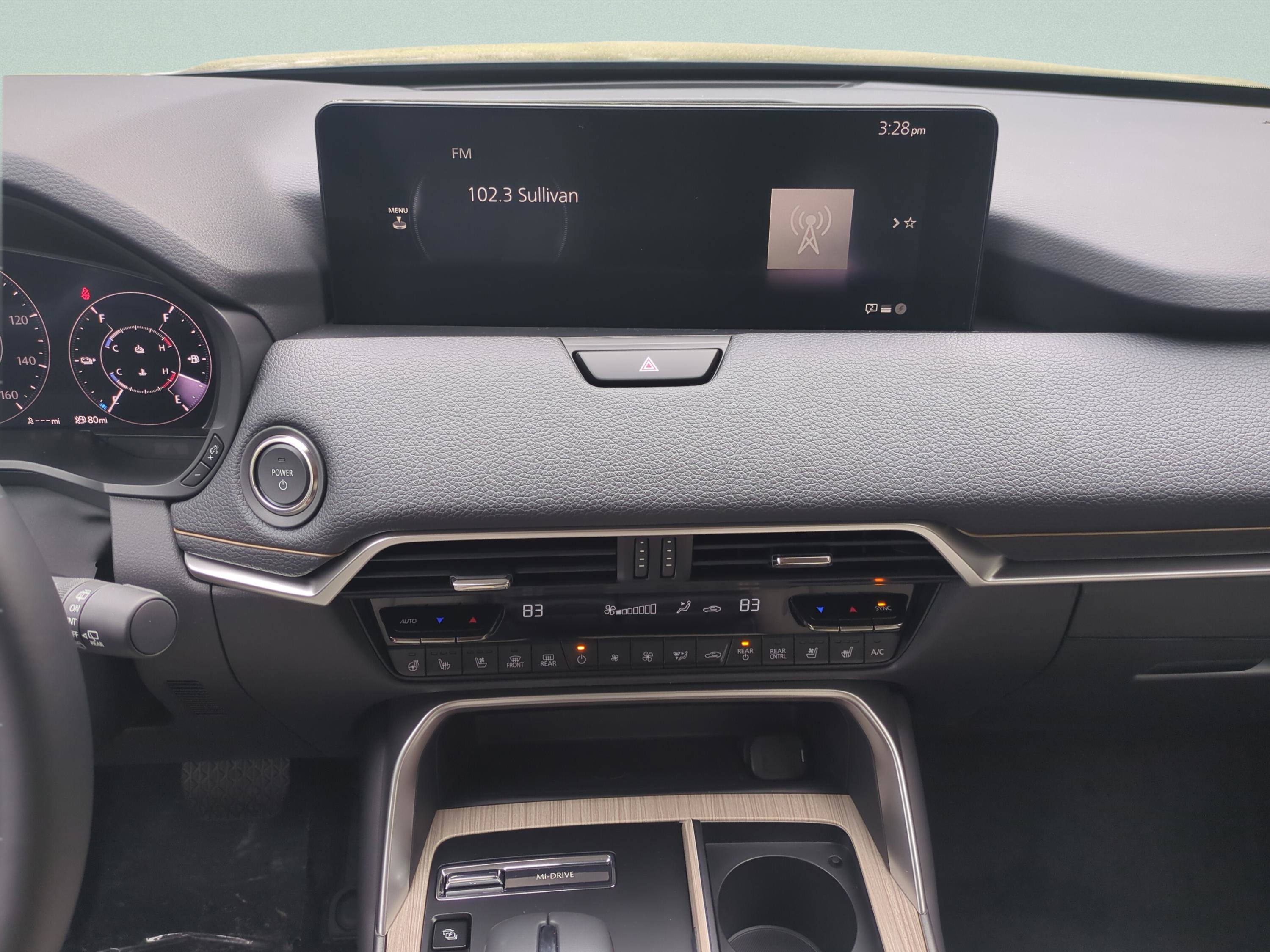 New 2026 MAZDA CX-90 Plug-In Hybrid w/ Preferred image 17