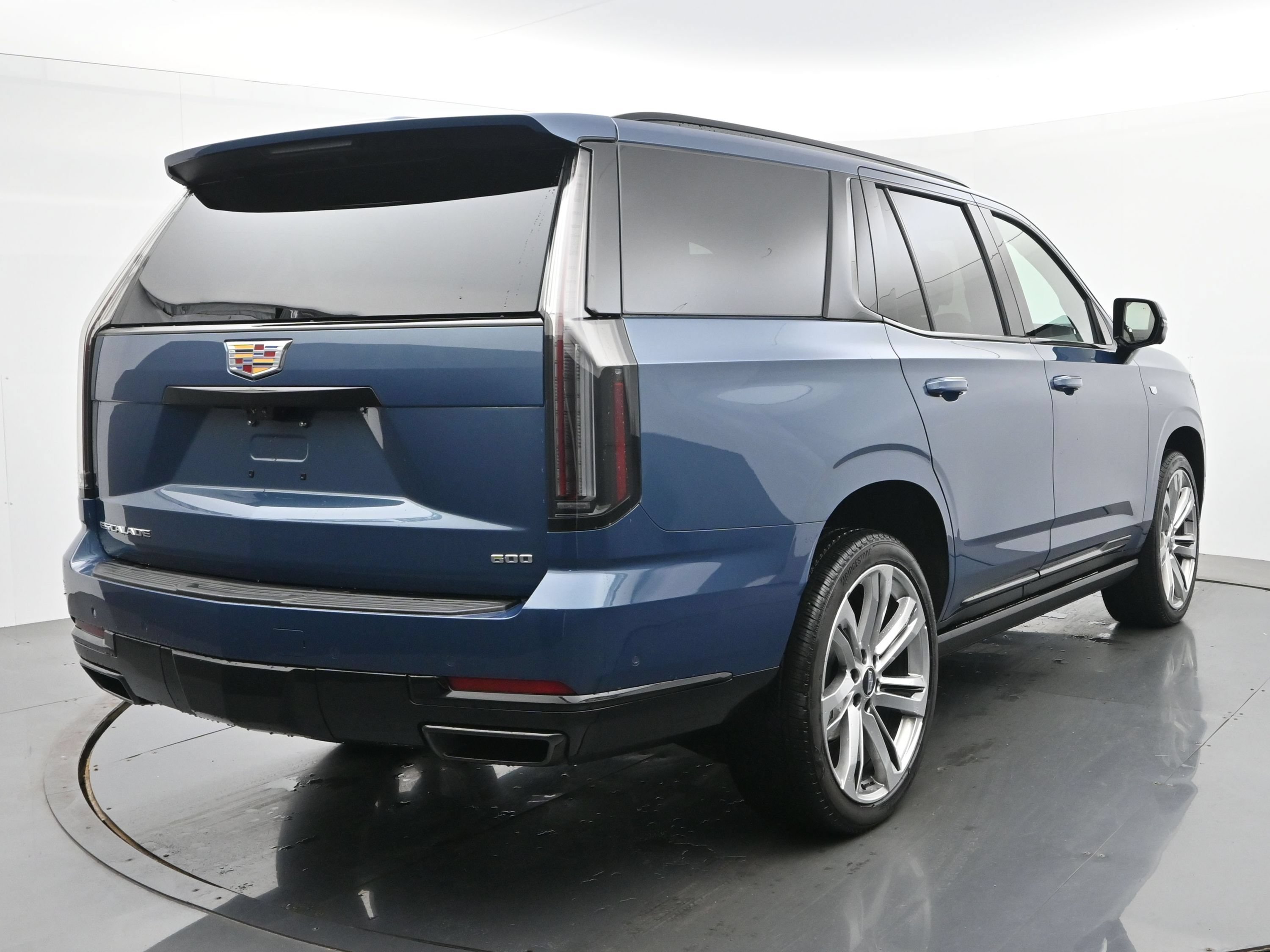 New 2026 Cadillac Escalade Platinum Sport AWD/4WD image 5