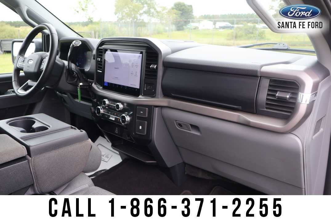Used 2025 Ford F150 XLT w/ Equipment Group 301A Standard RWD image 28