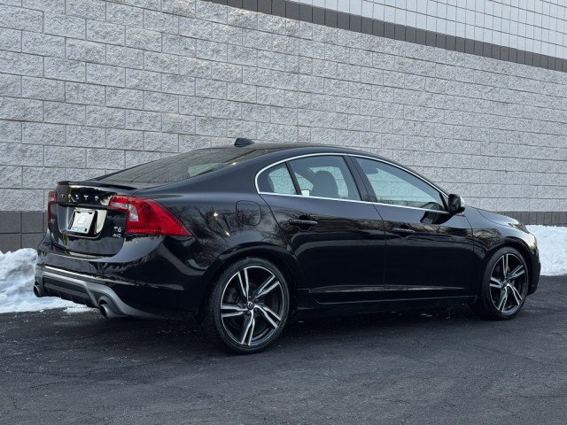 Used 2017 Volvo S60 T6 R-Design Platinum w/ Climate Package image 14