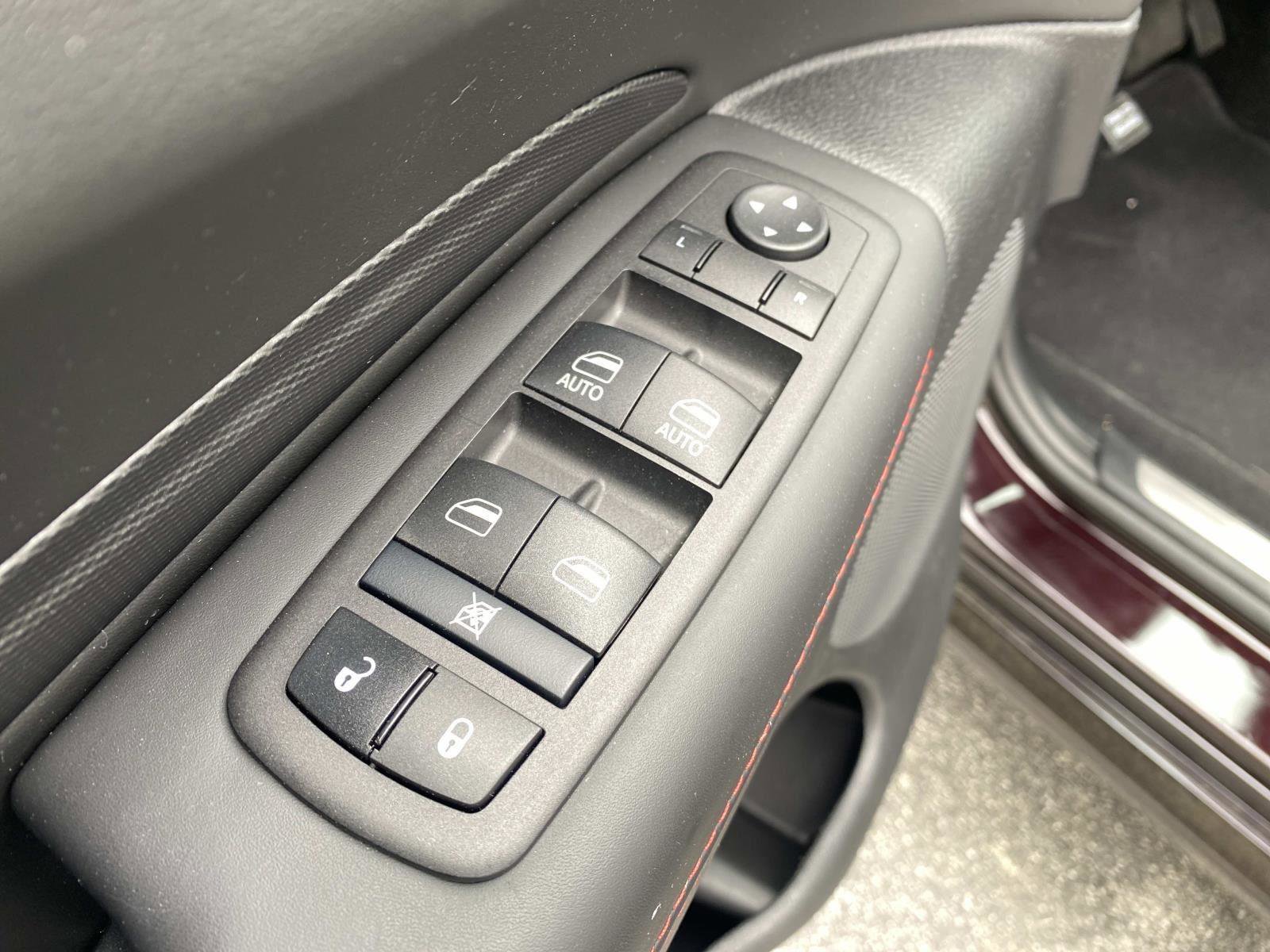 Certified 2024 Dodge Durango GT image 23