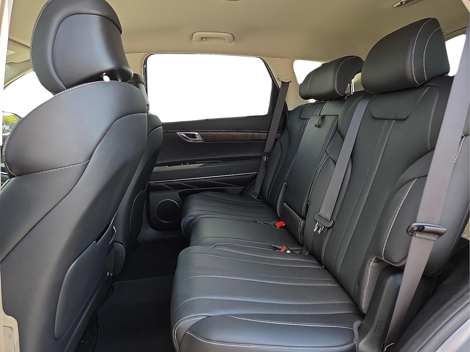 Used 2024 Genesis GV80 2.5T image 10