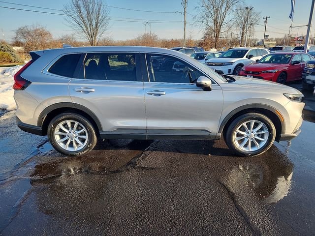 Used 2024 Honda CR-V EX image 7