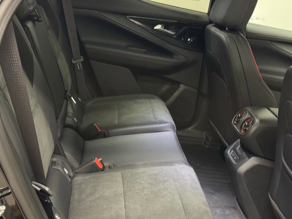 New 2025 Chevrolet Blazer EV RS image 21