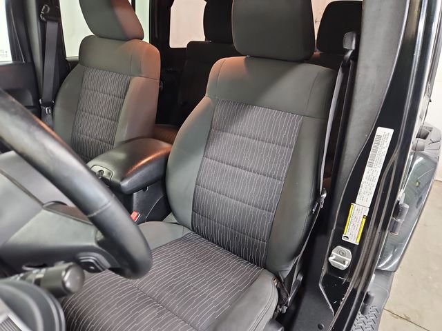 Used 2012 Jeep Wrangler Unlimited Sahara w/ Dual Top Group image 33