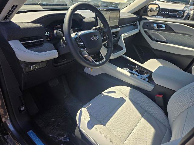 New 2026 Ford Explorer Platinum w/ LUX Leather Package AWD/4WD image 37