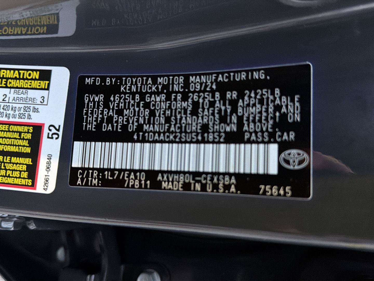 Used 2025 Toyota Camry SE w/ Multimedia Upgrade Package FWD image 39