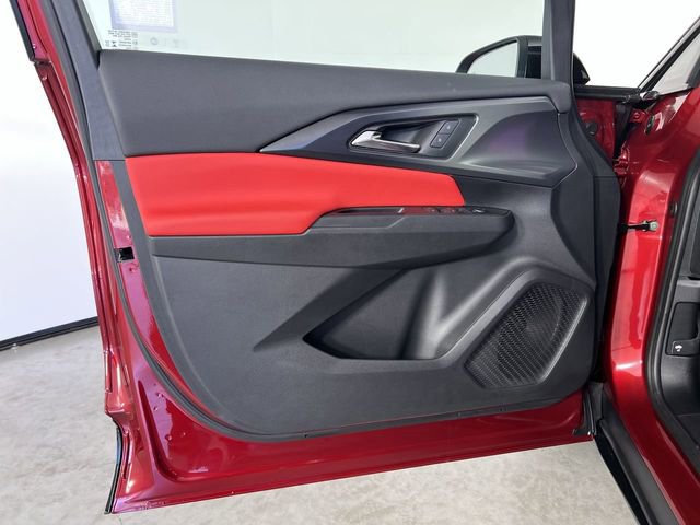 Used 2025 Chevrolet Equinox EV RS image 22