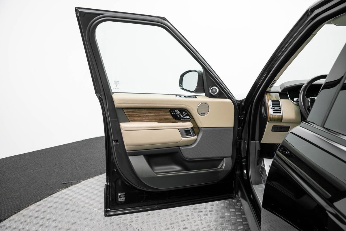 Used 2020 Land Rover Range Rover HSE AWD/4WD image 10