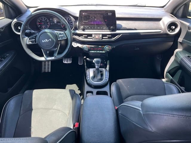 Certified 2022 Kia Forte GT-Line w/ GT-Line Premium Package FWD image 10