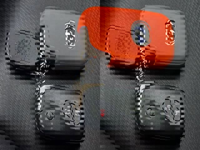 Used 2015 Lexus CT 200h image 36