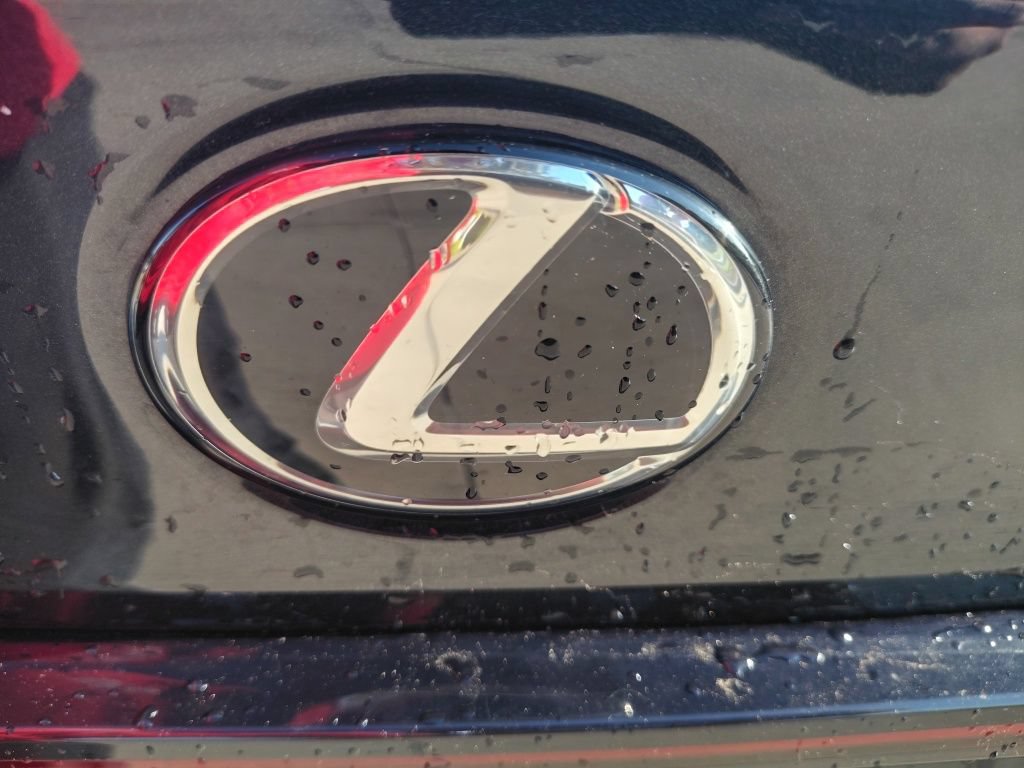 Used 2022 Lexus IS 350 F Sport RWD image 23