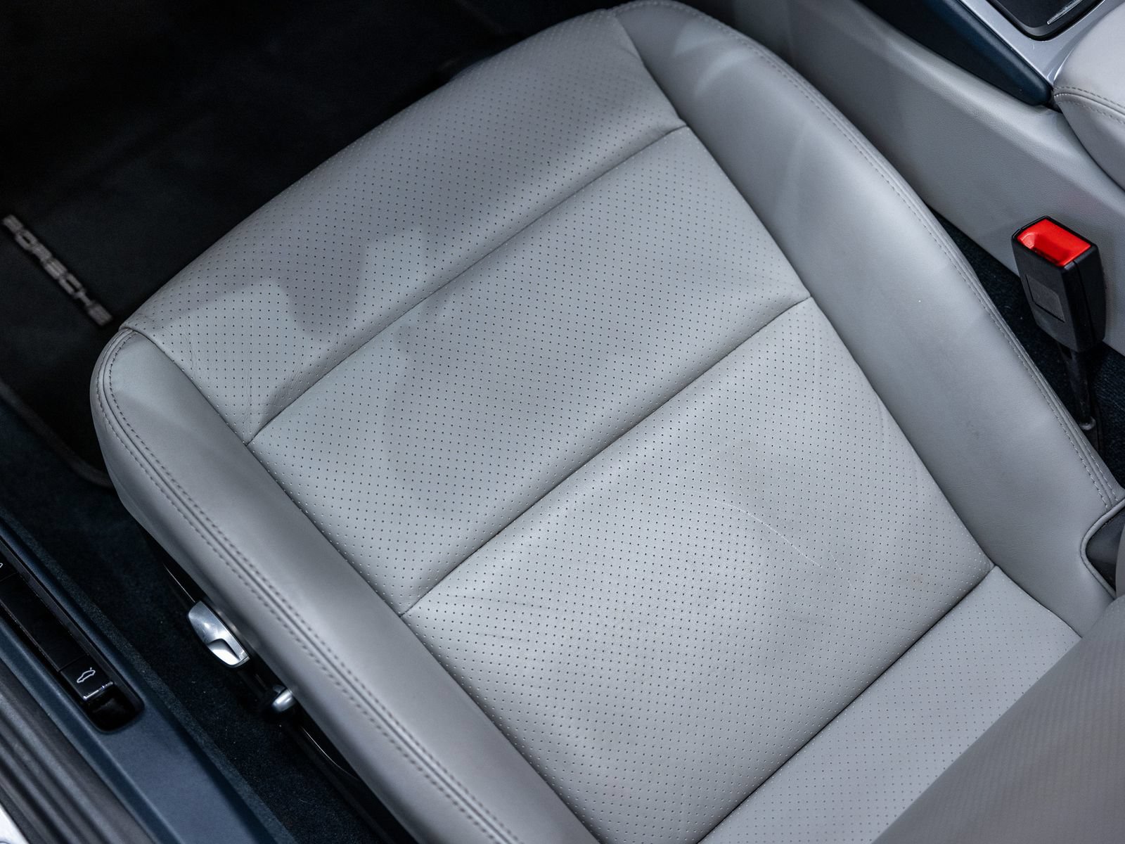 Certified 2019 Porsche 911 Carrera S RWD image 27