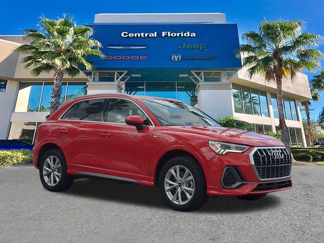 Used 2025 Audi Q3 2.0T Premium AWD/4WD image 2