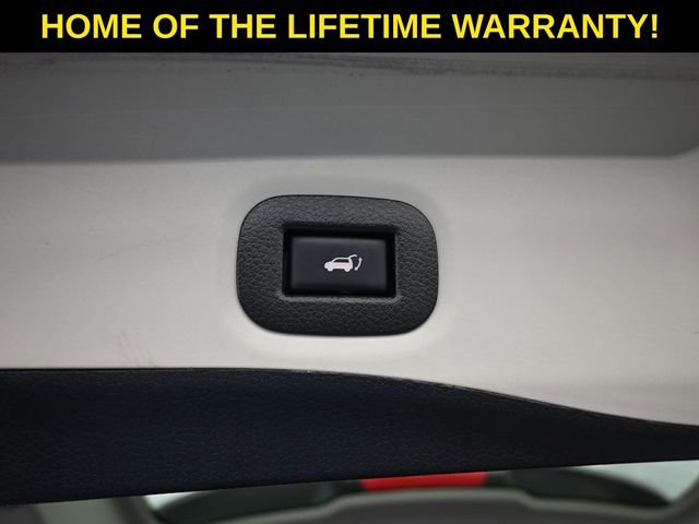 Used 2016 Nissan Rogue SL w/ SL Premium Package image 43