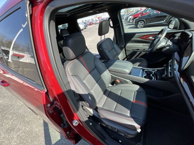 Certified 2024 Chevrolet Traverse RS w/ LPO, Floor Liner Package image 29