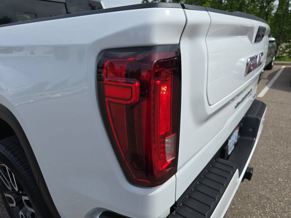 Certified 2023 GMC Sierra 1500 AT4 w/ AT4 Premium Package AWD/4WD image 36