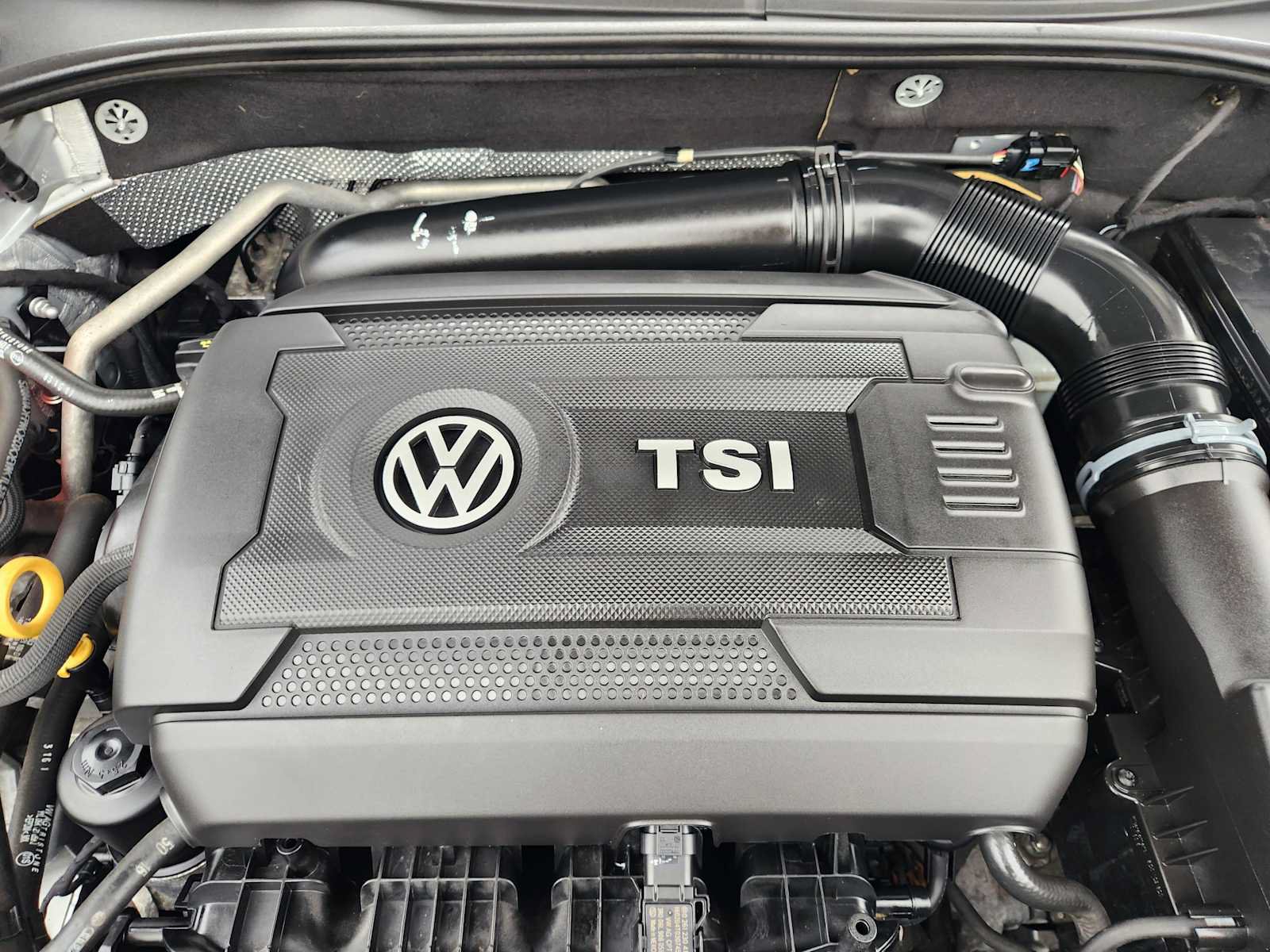 Used 2016 Volkswagen Passat 1.8T SE w/ Lighting Package (P06) FWD image 32