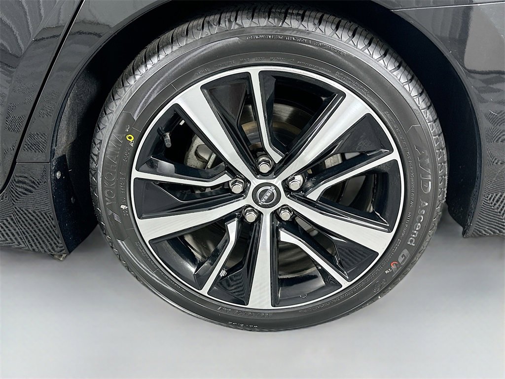 Used 2023 Nissan Maxima SV w/ Floor Mat Group image 29