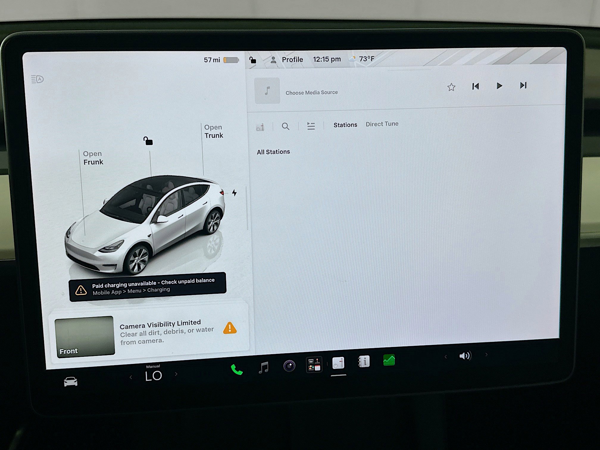 Used 2022 Tesla Model Y Long Range AWD/4WD image 18