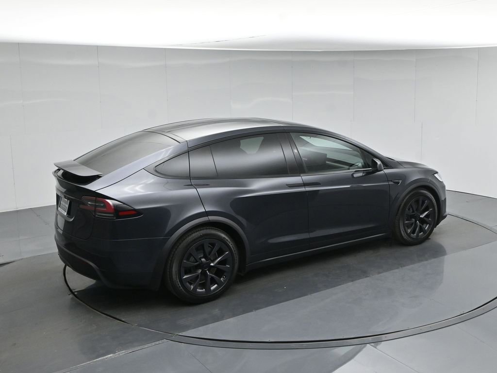Used 2024 Tesla Model X image 36
