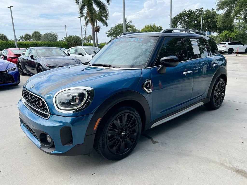 Used 2024 MINI Cooper Countryman S w/ Signature Upholstery Package FWD image 3