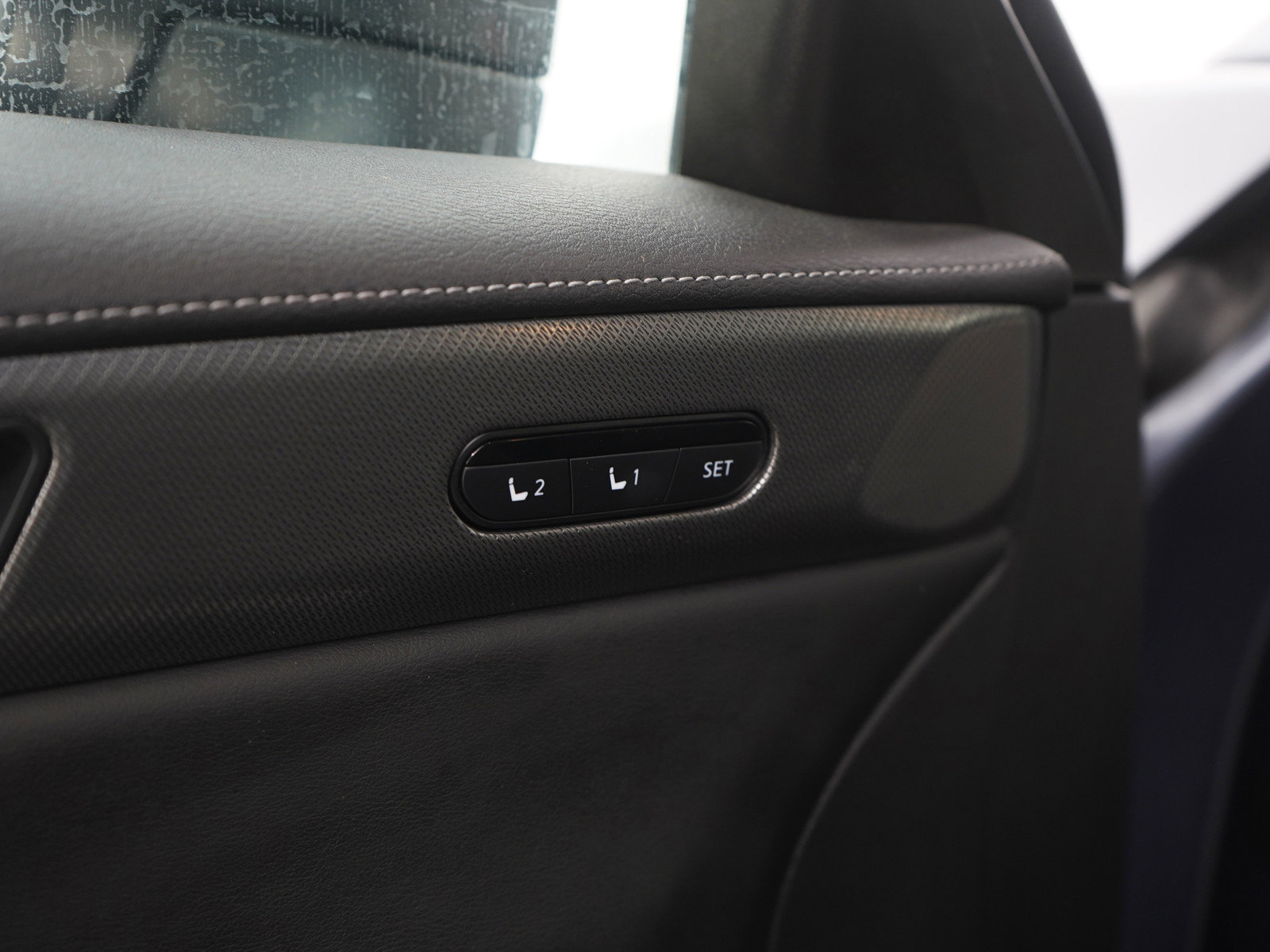 Used 2023 INFINITI QX60 Luxe image 27