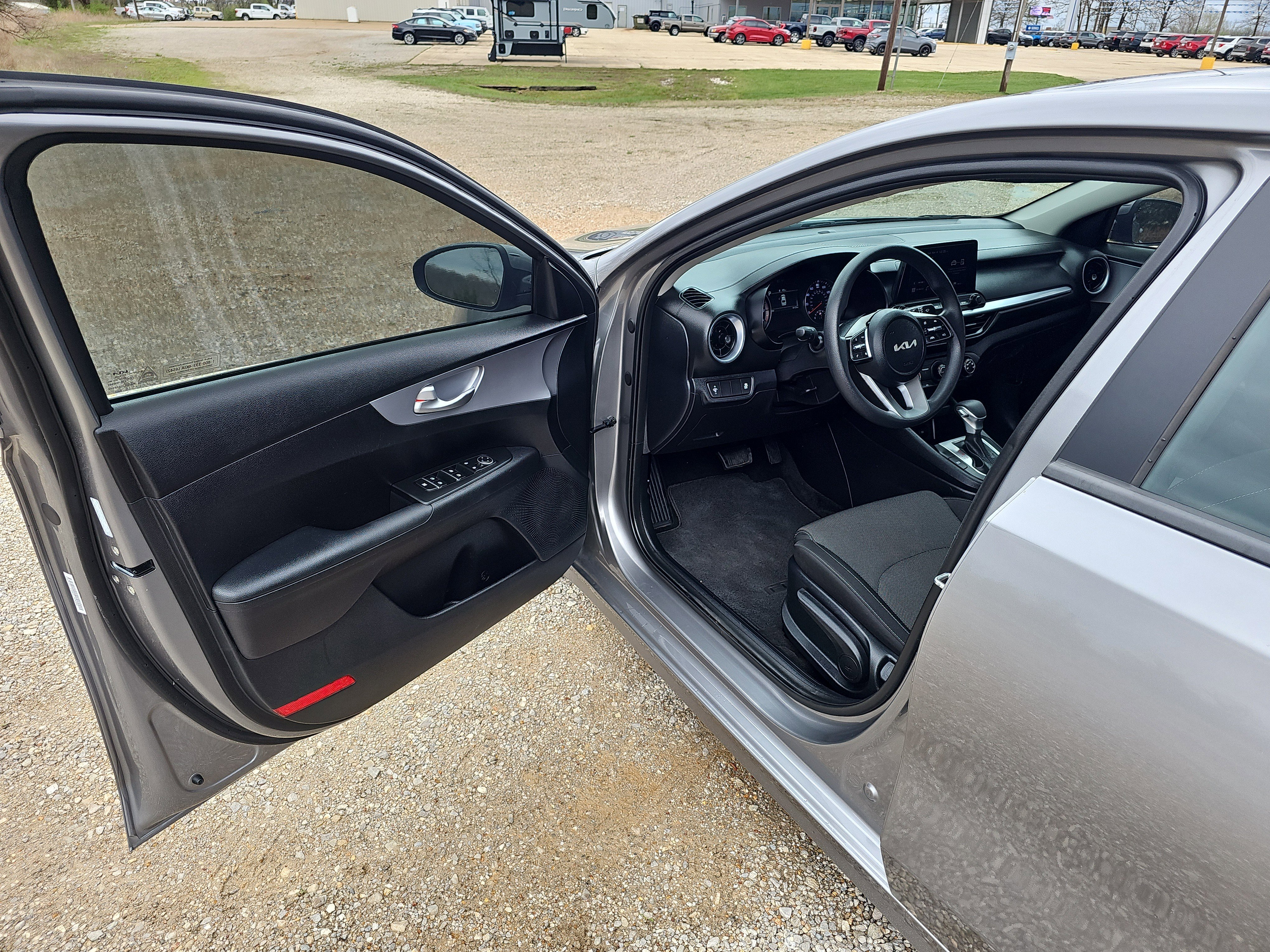 Used 2024 Kia Forte LXS image 16