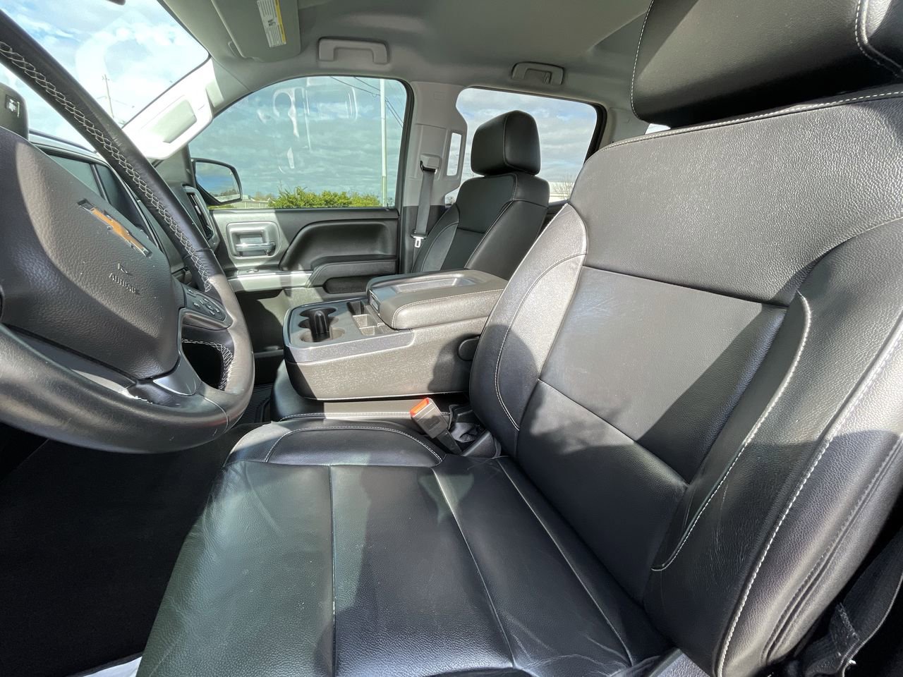 Used 2018 Chevrolet Silverado 1500 LT w/ All Star Edition RWD image 18