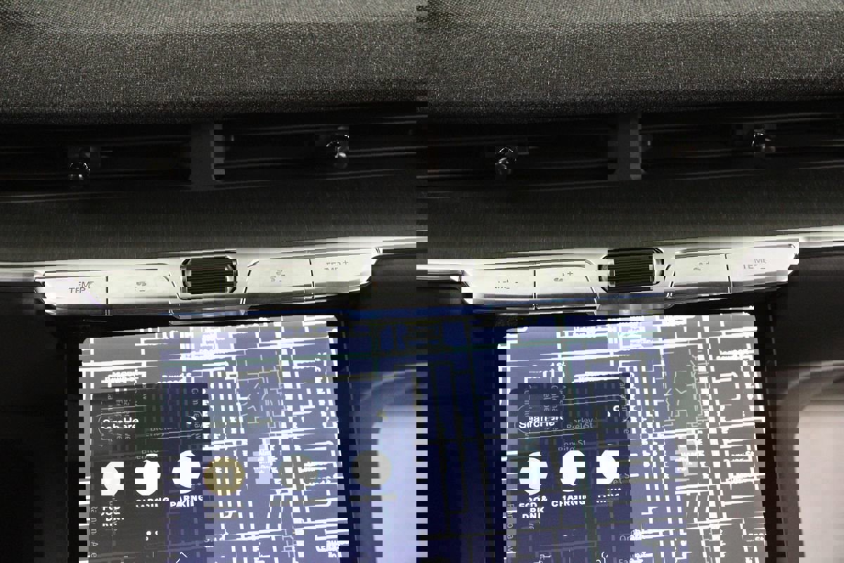 Used 2024 Lucid Air Pure image 21