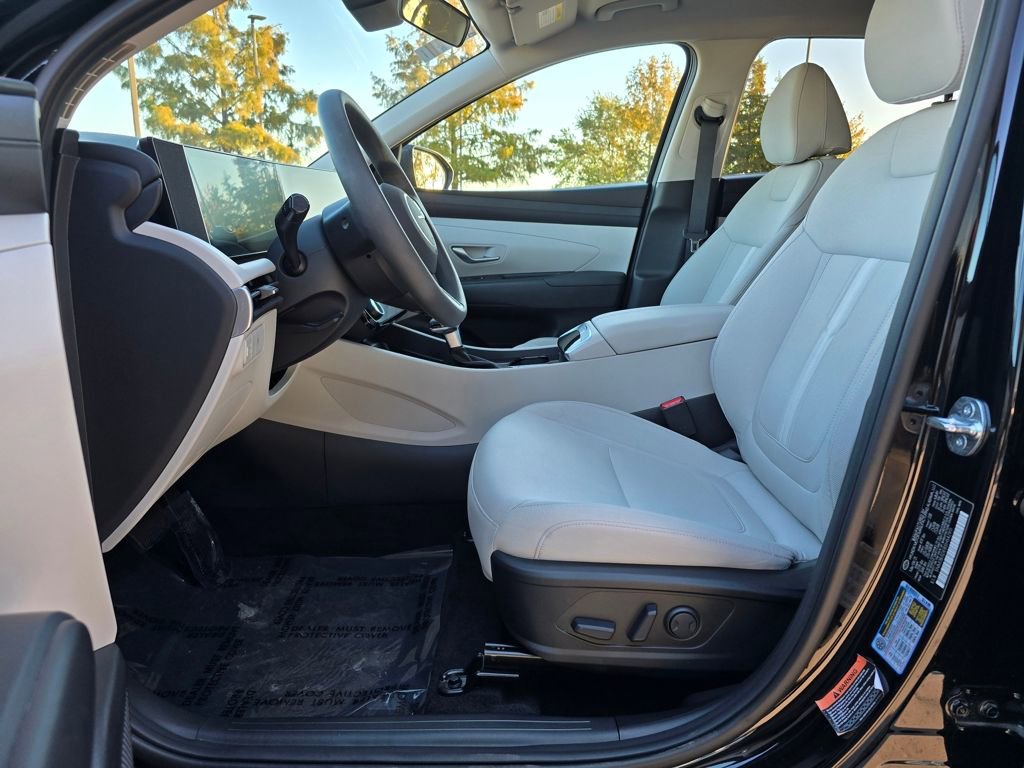 Used 2025 Hyundai Tucson SEL image 16