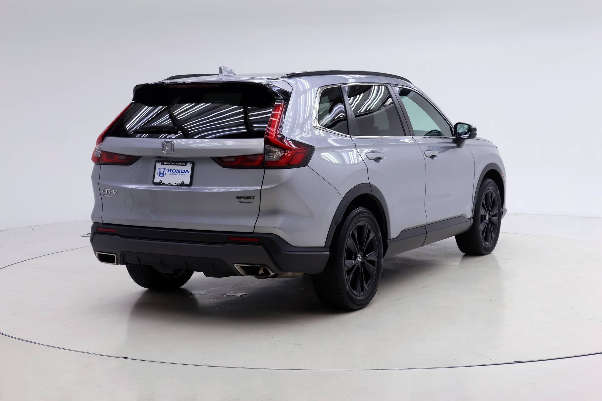 Certified 2023 Honda CR-V Sport Touring image 2