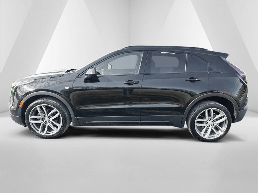 Used 2020 Cadillac XT4 Sport w/ Cold Weather Package AWD/4WD image 4