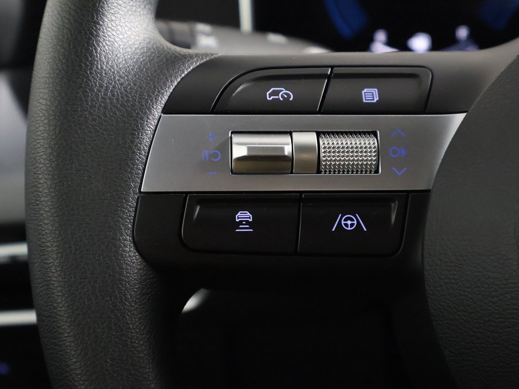 Used 2025 Hyundai Sonata SE image 32