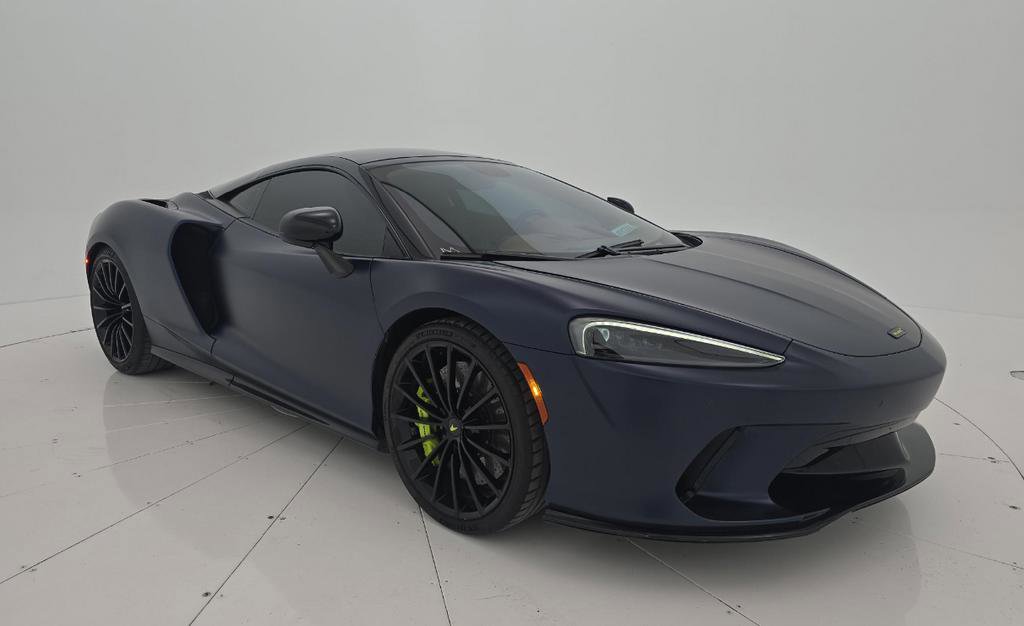 Used 2021 McLaren GT image 3